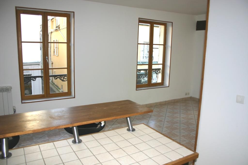 Location Appartement à Houdan 2 pièces