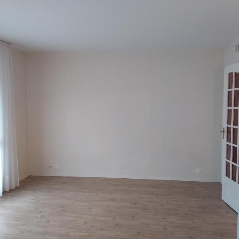 Location Appartement à Montigny-le-Bretonneux 1 pièce