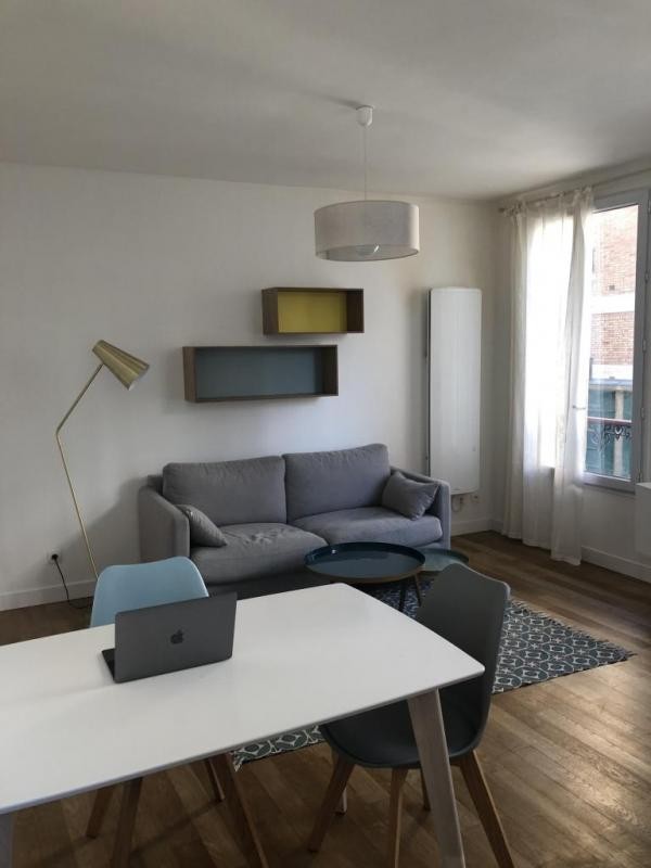 Location Appartement à Paris Reuilly 12e arrondissement 2 pièces