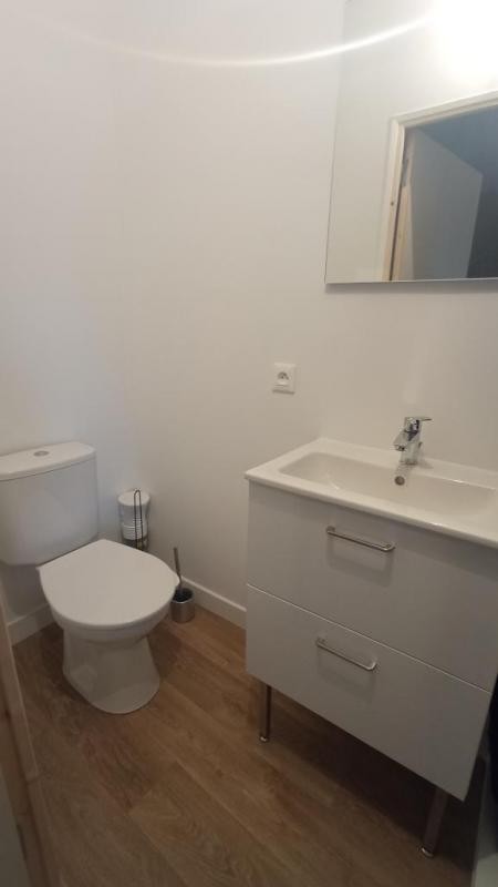 Location Appartement à Saint-Laurent-sur-Sèvre 1 pièce