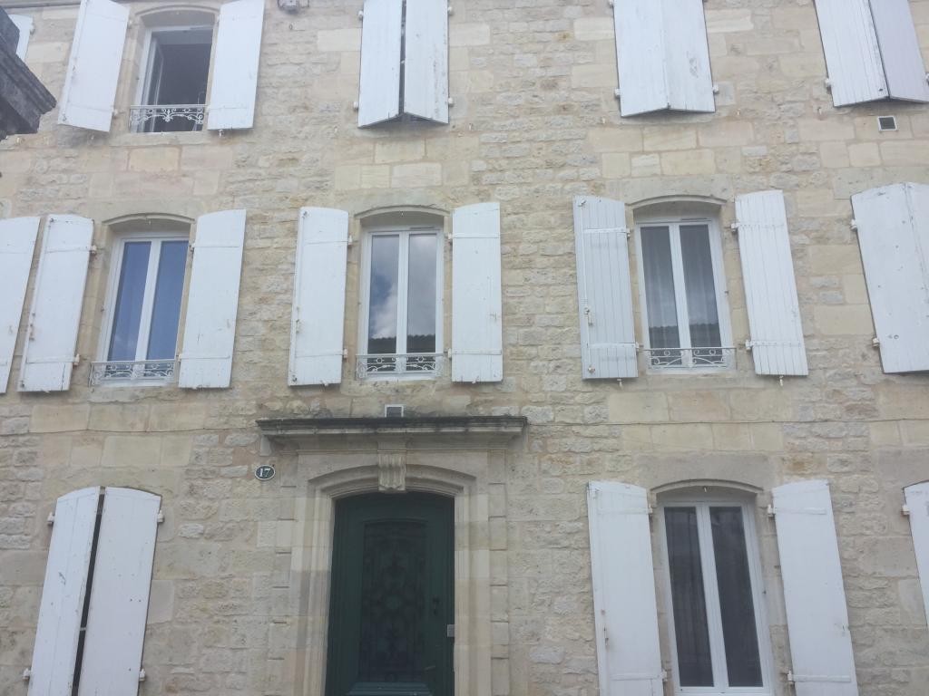 Location Appartement à Blaye 2 pièces