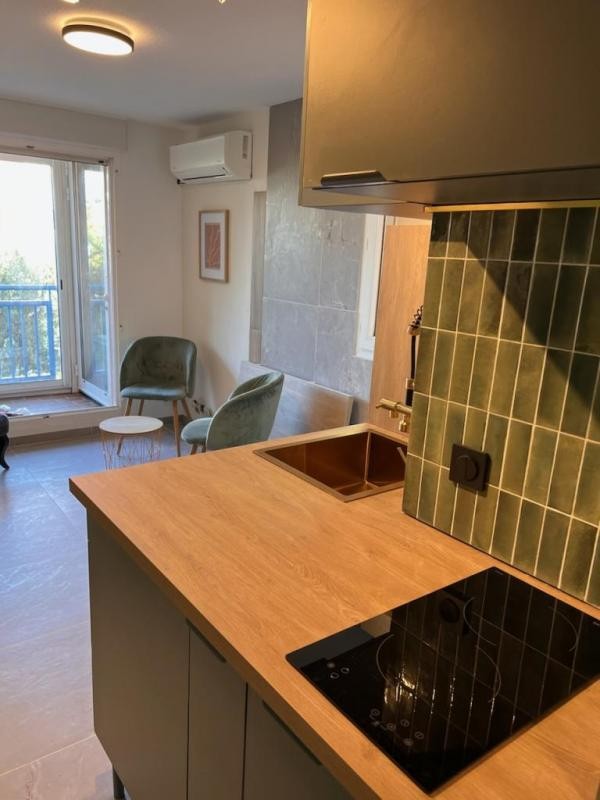 Location Appartement à Vallauris 1 pièce