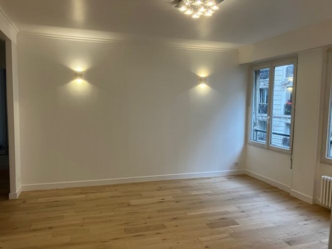 Location Appartement à Paris Passy 16e arrondissement 4 pièces