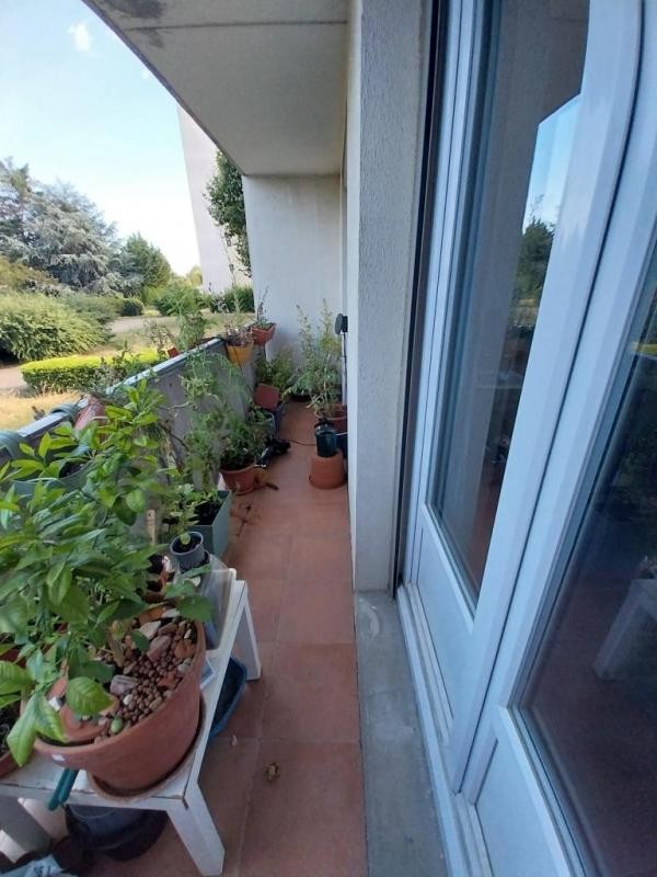 Location Appartement à Décines-Charpieu 3 pièces