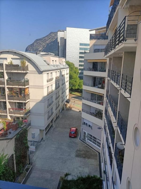 Location Appartement à Grenoble 1 pièce