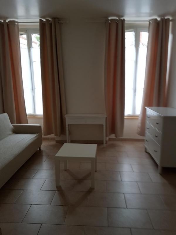 Location Appartement à Sens 2 pièces