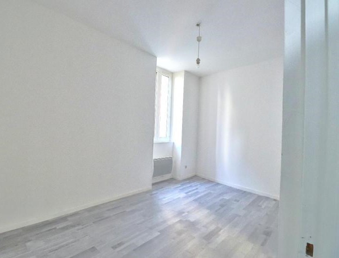 Location Appartement à Saint-Étienne 2 pièces