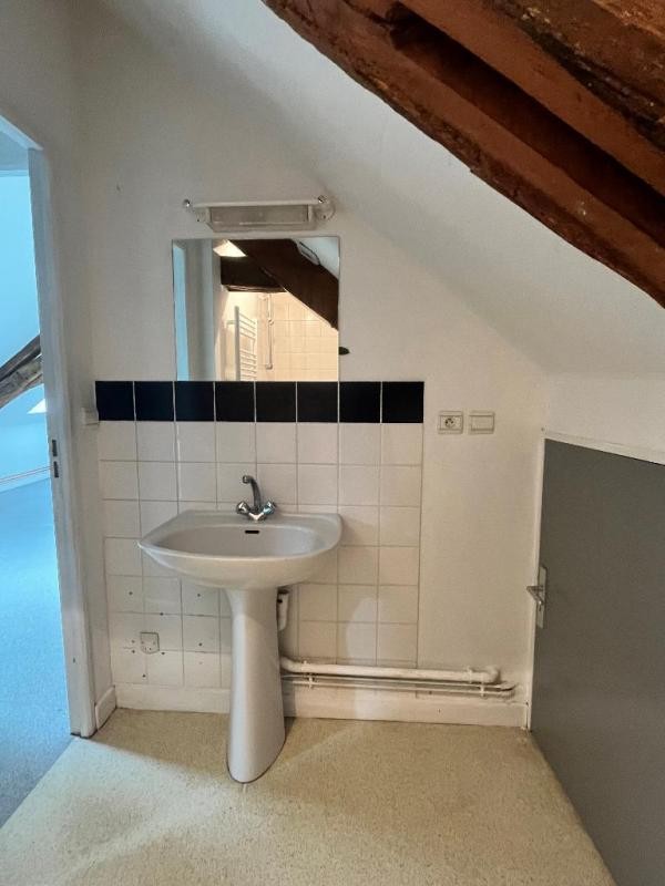 Location Appartement à Herry 1 pièce