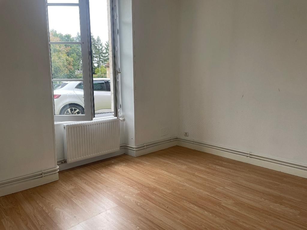 Location Appartement à Herry 4 pièces