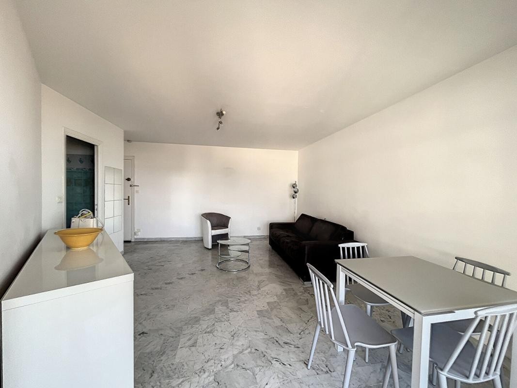 Location Appartement à Cagnes-sur-Mer 1 pièce