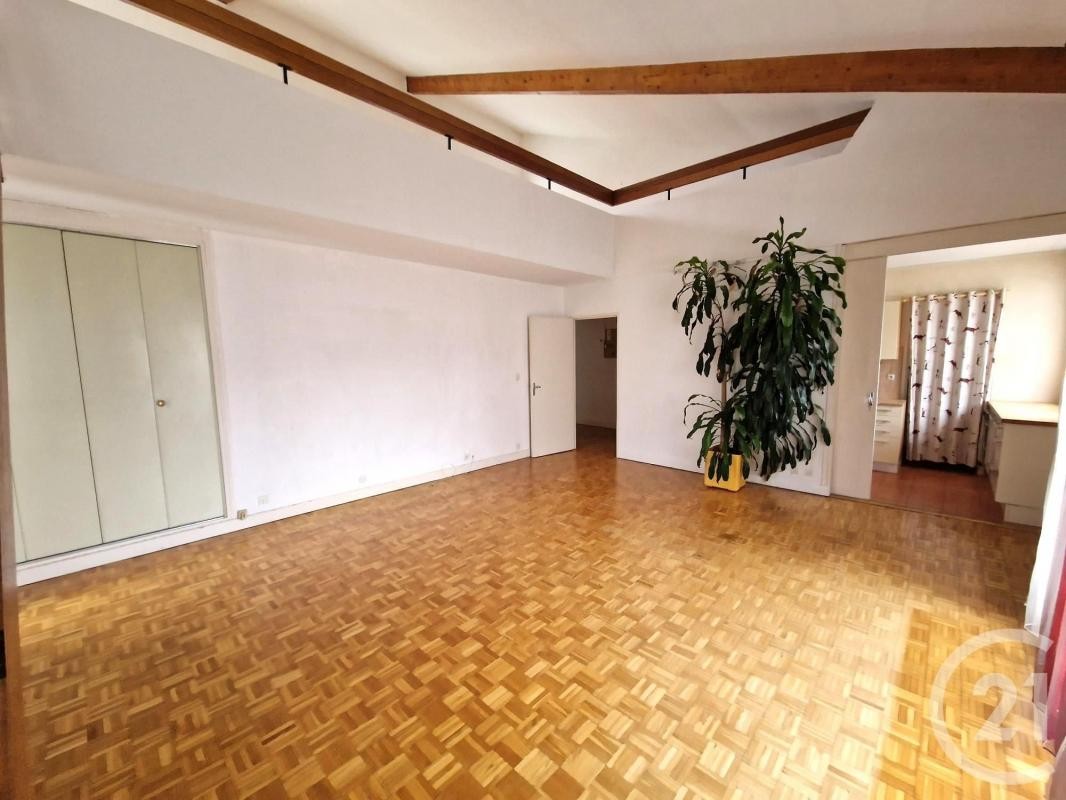 Vente Appartement à Creil 5 pièces