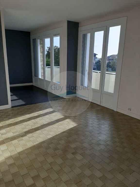 Location Appartement à Clermont 6 pièces