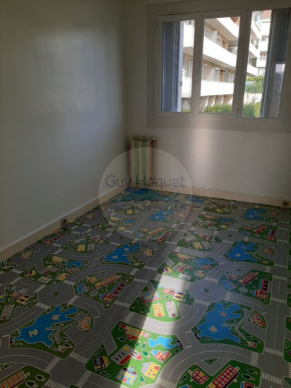 Location Appartement à Clermont 6 pièces