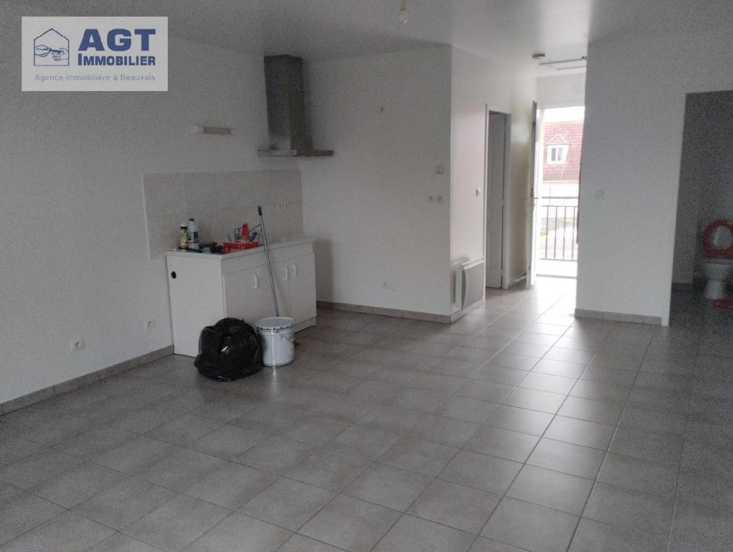 Location Appartement à Crèvecœur-le-Grand 3 pièces