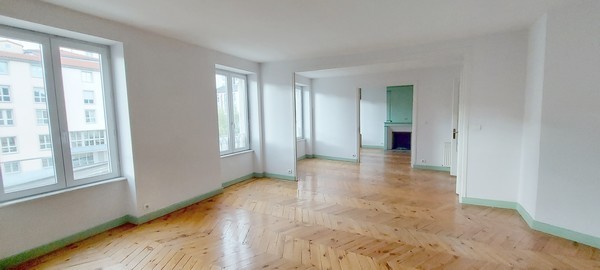 Vente Appartement à Clermont-Ferrand 6 pièces