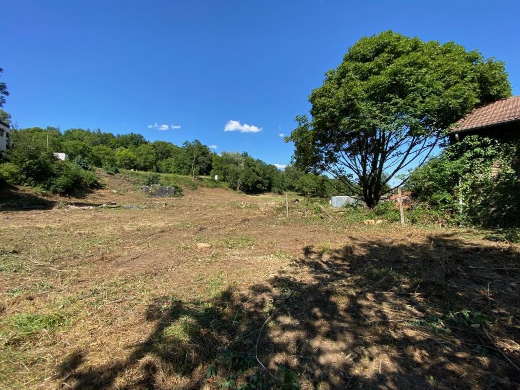 Vente Terrain à Saint-Genès-Champanelle 0 pièce