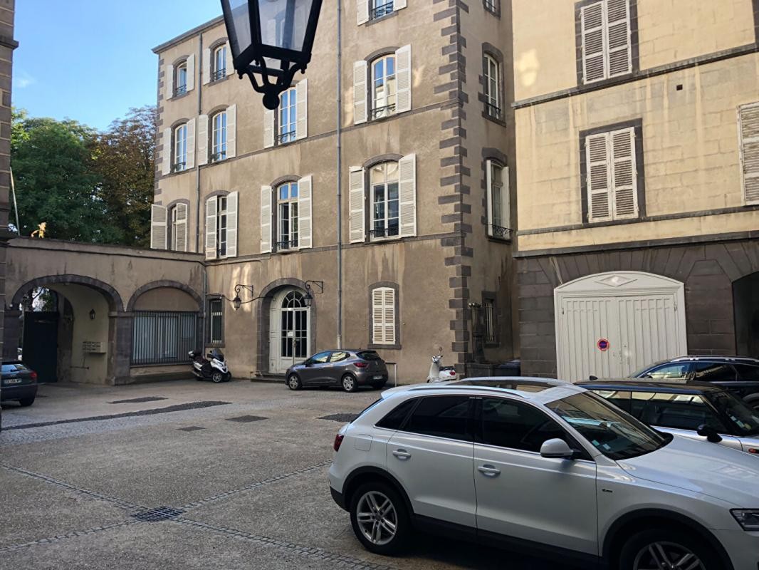 Vente Appartement à Clermont-Ferrand 4 pièces