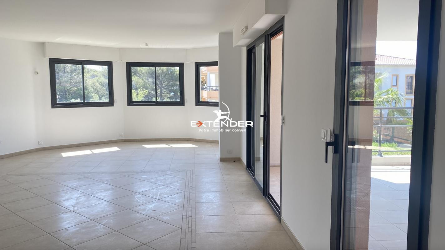 Vente Appartement à Saint-Raphaël 4 pièces