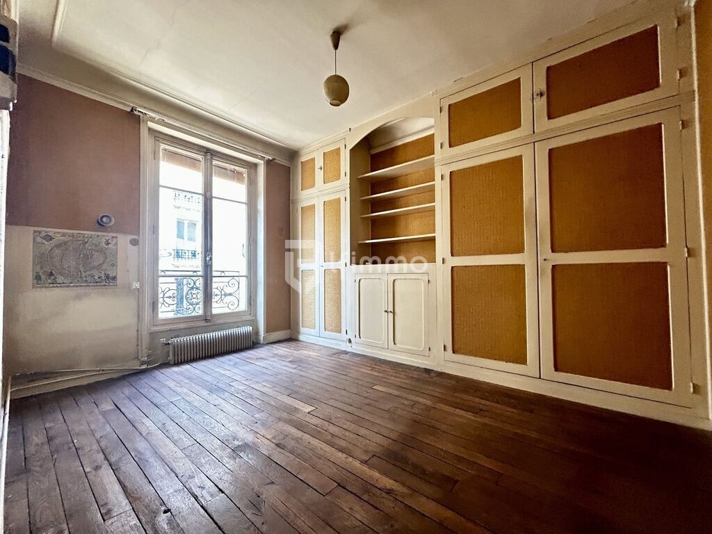 Vente Appartement à Paris Butte-Montmartre 18e arrondissement 3 pièces