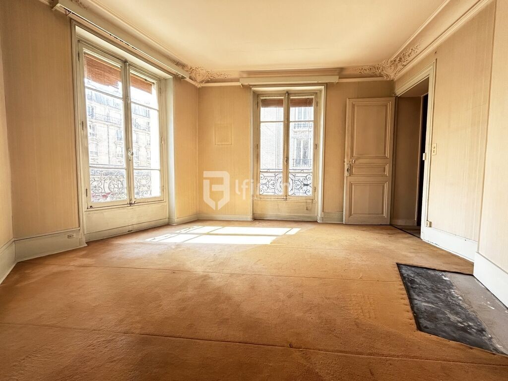 Vente Appartement à Paris Butte-Montmartre 18e arrondissement 3 pièces