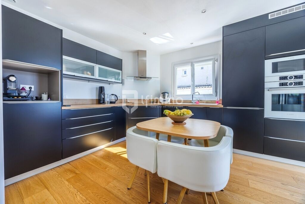 Vente Maison à Marseille 12e arrondissement 7 pièces