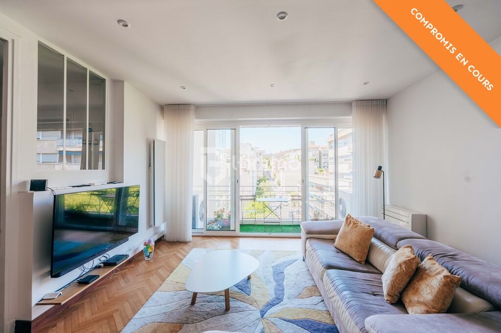 Vente Appartement à Marseille 8e arrondissement 6 pièces