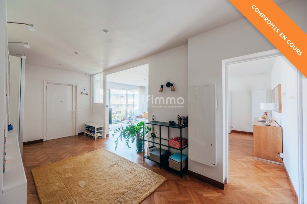 Vente Appartement à Marseille 8e arrondissement 6 pièces