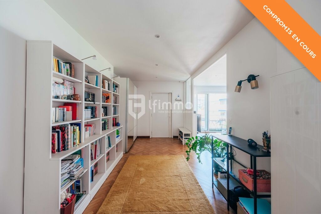 Vente Appartement à Marseille 8e arrondissement 6 pièces