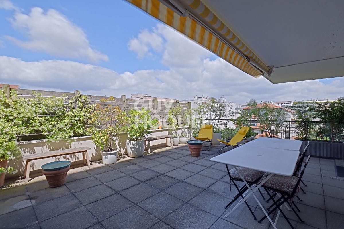 Vente Appartement à Lyon 8e arrondissement 4 pièces