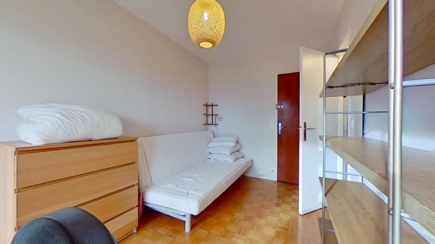 Location Appartement à Caluire-et-Cuire 17 pièces