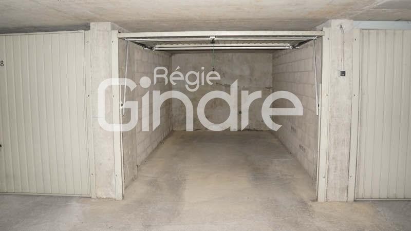 Location Garage / Parking à Lyon 4e arrondissement 1 pièce