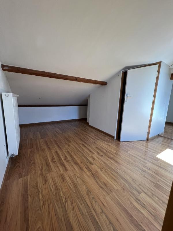 Location Appartement à Villeurbanne 5 pièces