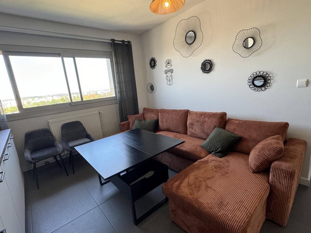 Location Appartement à Vénissieux 7 pièces