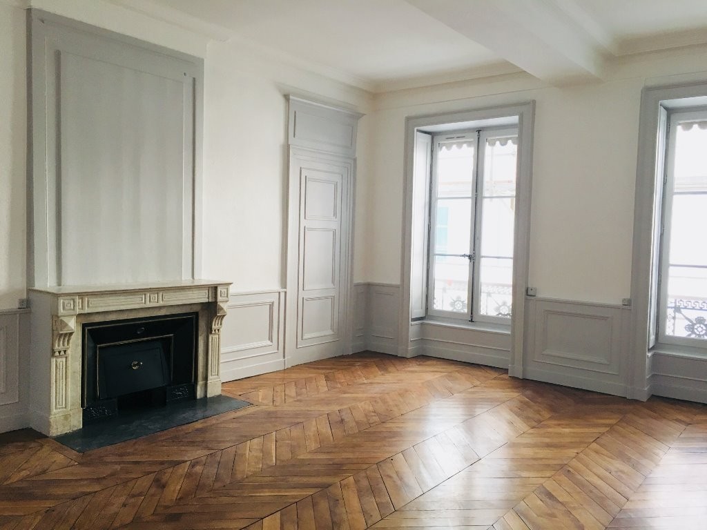 Location Appartement à Lyon 2e arrondissement 6 pièces