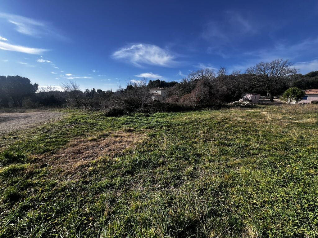 Vente Terrain à Barjac 0 pièce