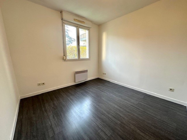 Location Appartement à Décines-Charpieu 2 pièces