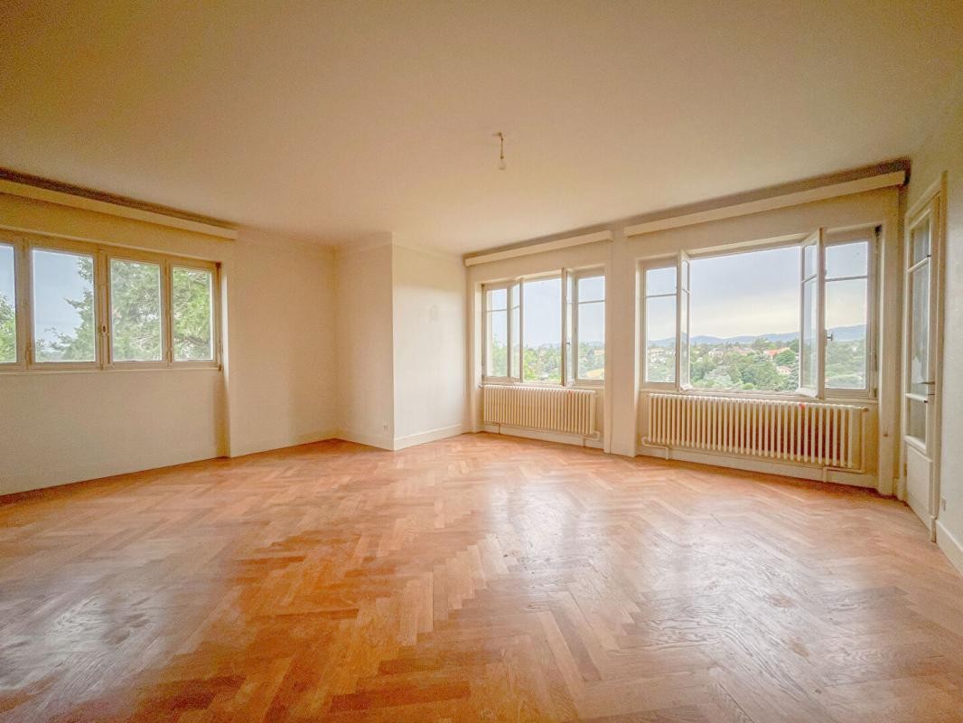 Vente Appartement à Charbonnières-les-Bains 4 pièces