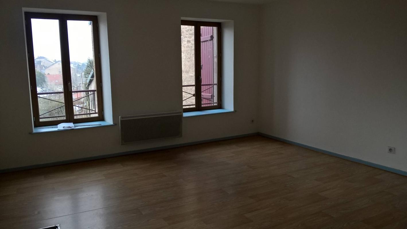 Location Appartement à Fontaine-lès-Luxeuil 4 pièces