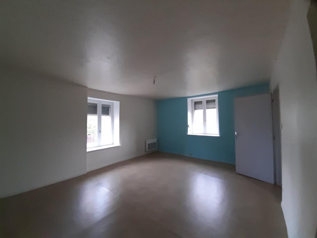 Location Appartement à Mélisey 1 pièce