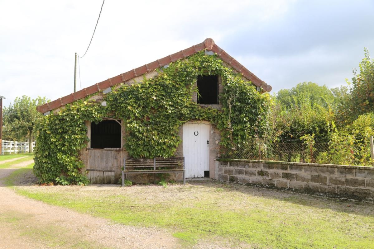 Vente Maison à Charbonnat 4 pièces