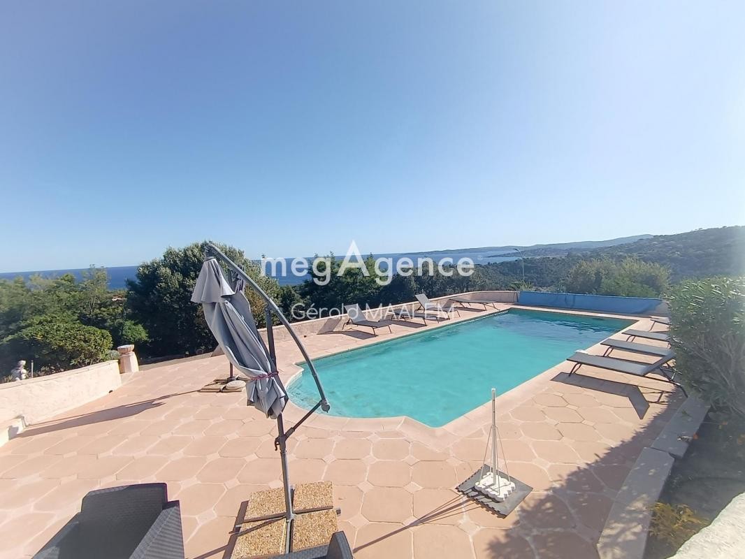 Vente Maison à Roquebrune-sur-Argens 9 pièces