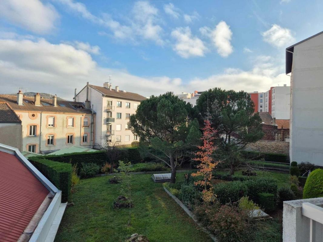 Location Appartement à Saint-Étienne 3 pièces