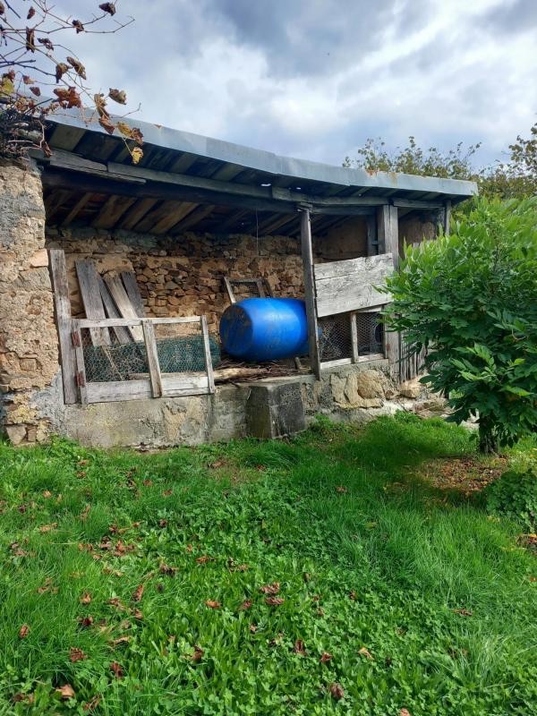 Vente Maison à Forgès 2 pièces