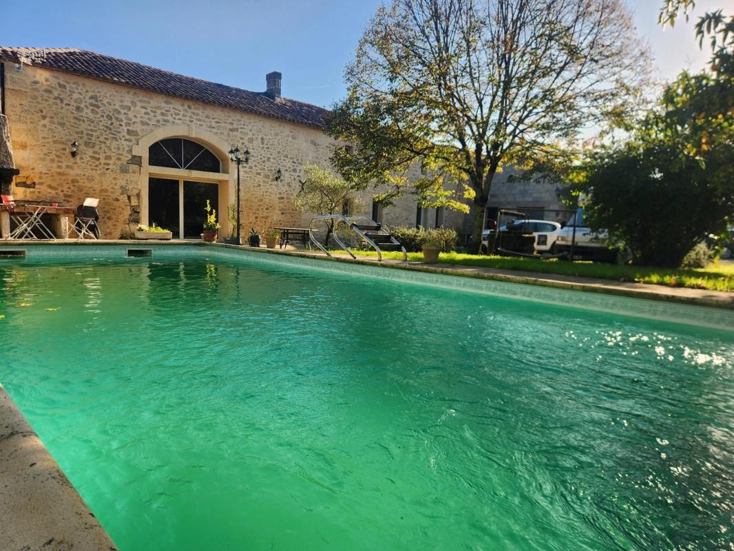 Vente Maison à Saint-Genès-de-Fronsac 5 pièces