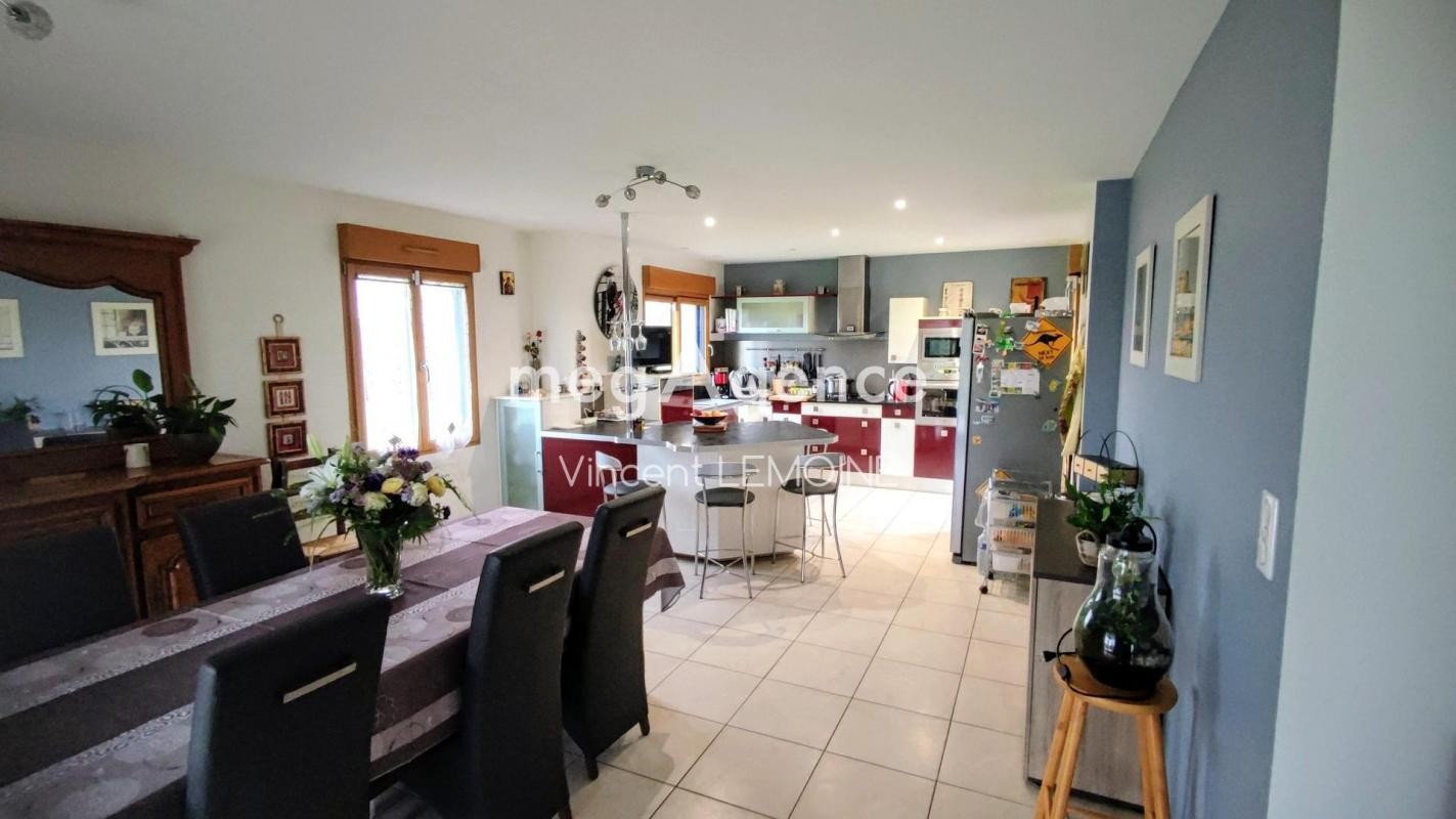 Vente Maison à Saint-Hilaire-du-Harcouët 9 pièces