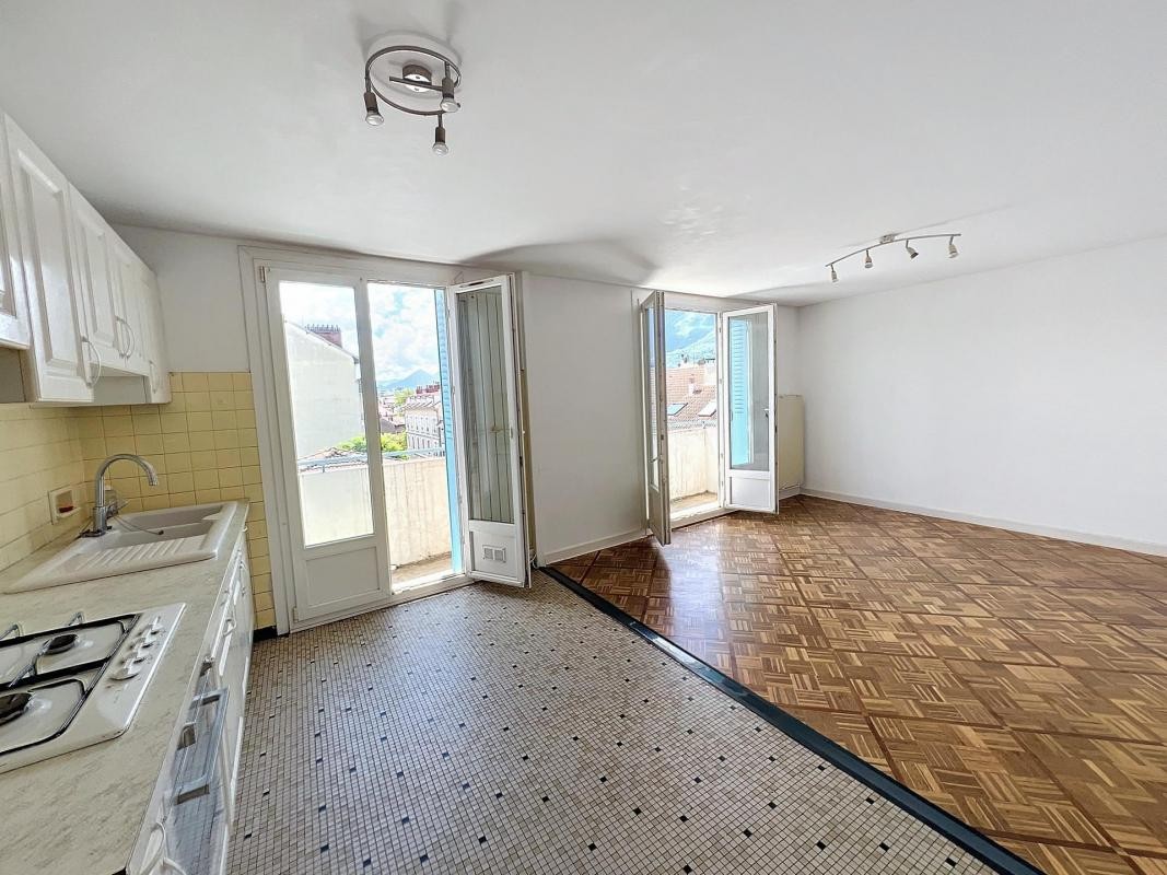 Vente Appartement à Grenoble 5 pièces