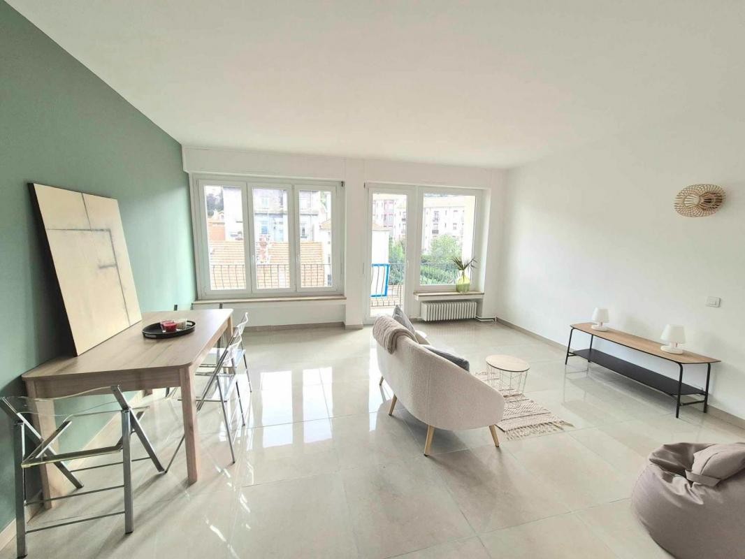 Vente Appartement à Saint-Étienne 6 pièces