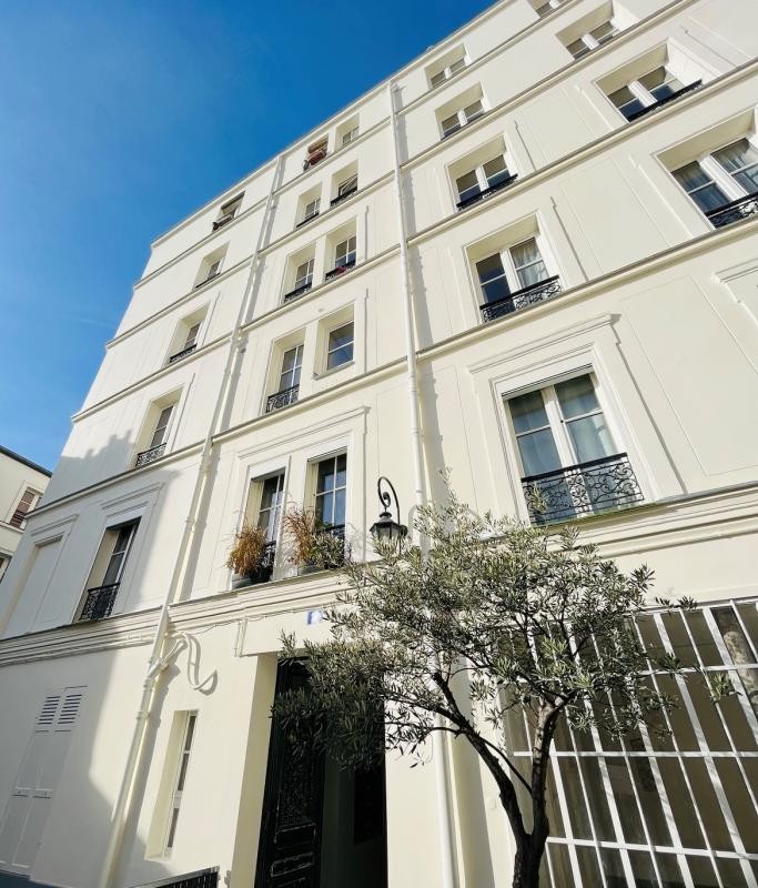 Vente Appartement à Paris Butte-Montmartre 18e arrondissement 4 pièces