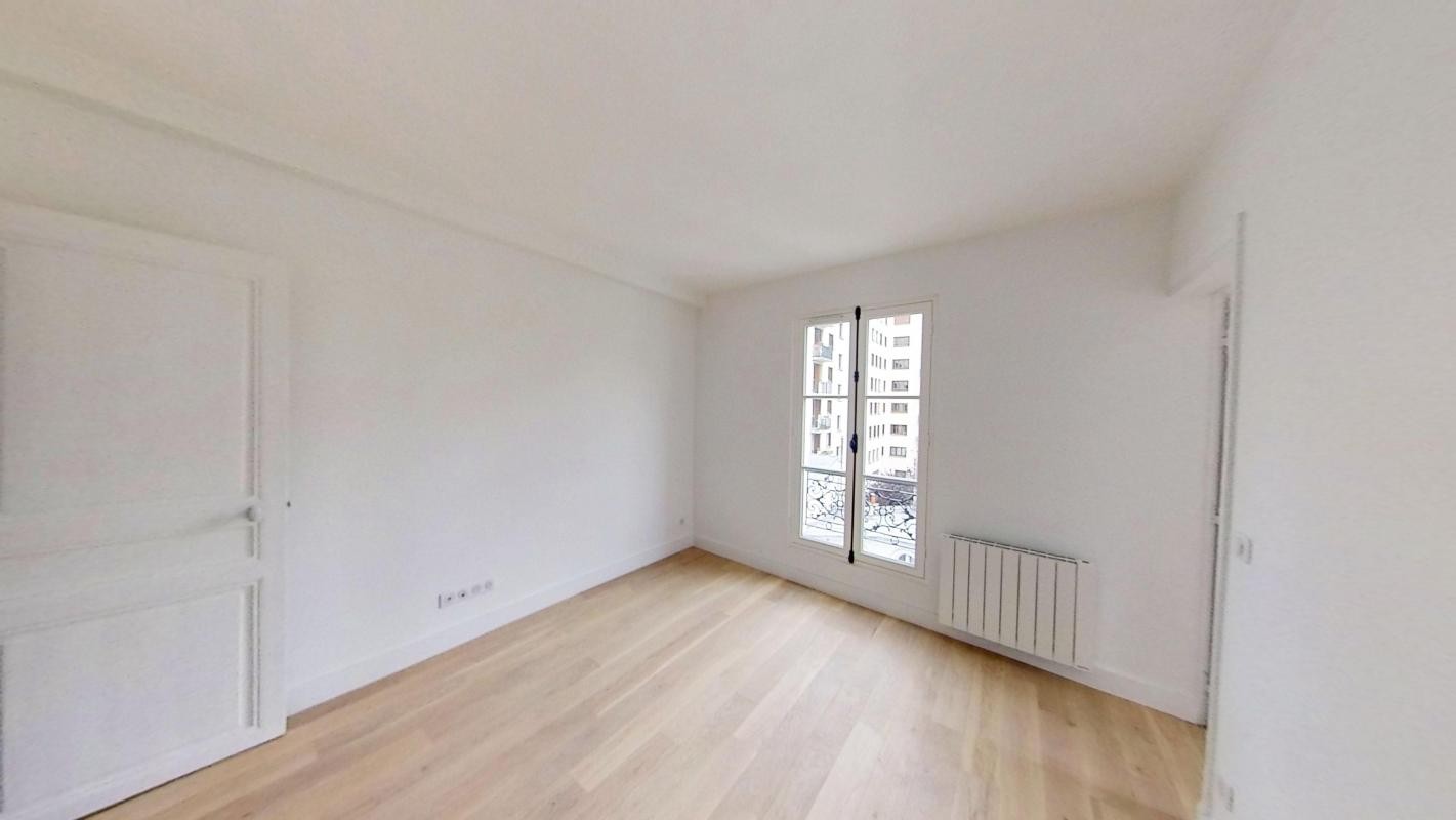 Vente Appartement à Paris Butte-Montmartre 18e arrondissement 2 pièces