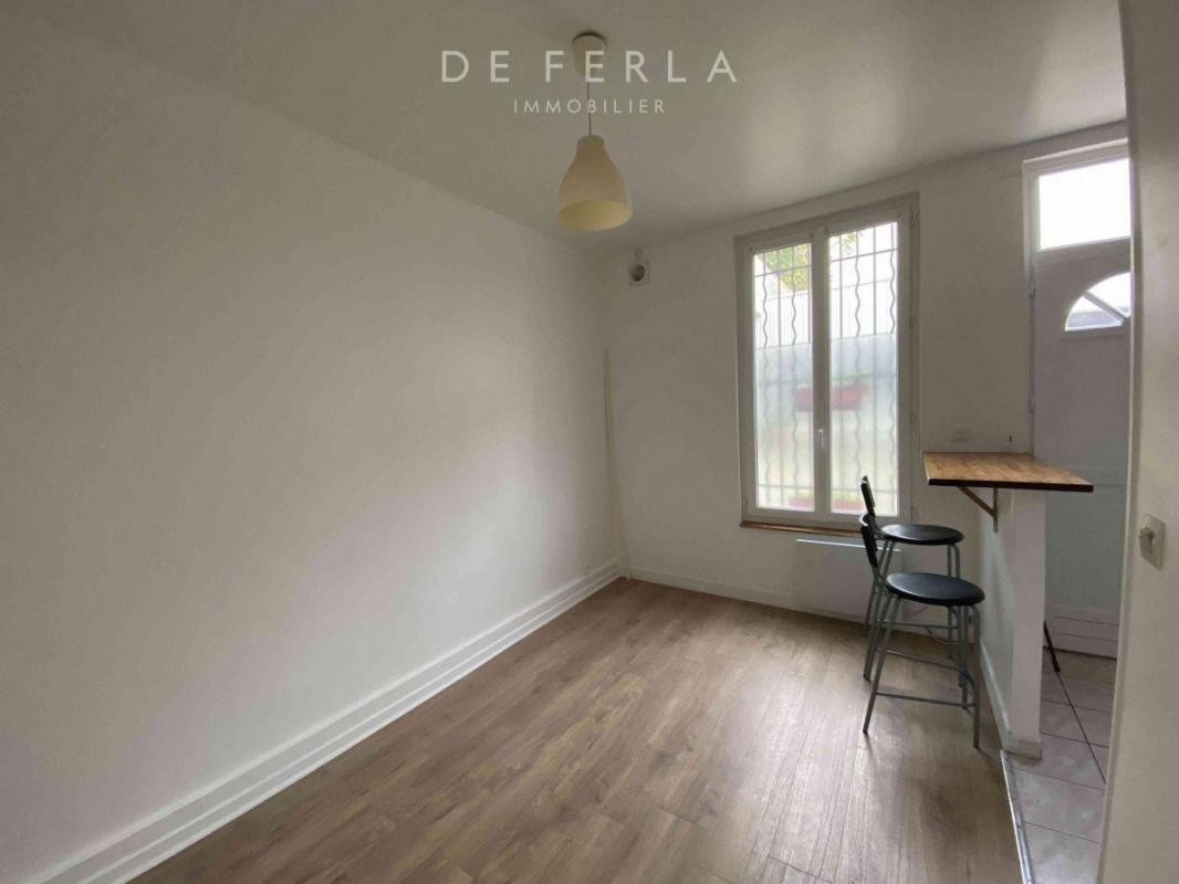 Vente Appartement à Paris Buttes-Chaumont 19e arrondissement 1 pièce